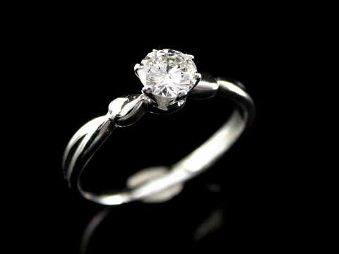 《天然钻石》白k金 天然钻石戒子 0.30ct 钻戒(已售出)